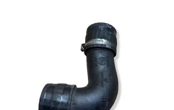 BMW 5 F10 F11 Intercooler hose/pipe 30751920