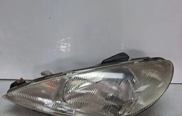Peugeot 206 Headlight/headlamp S27647718 9632689380