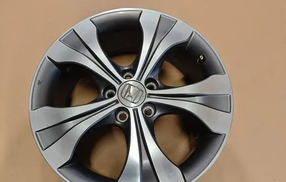 Honda CR-V R18 alloy rim CHS700 T1G18070B