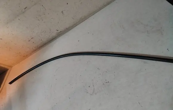 BMW 3 E90 E91 Door glass trim 