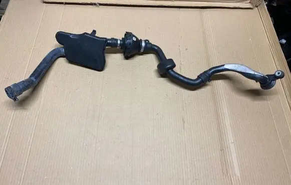 Brake vacuum hose/pipe