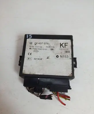 Opel Zafira A Comfort/convenience module 24437076 GM42237076