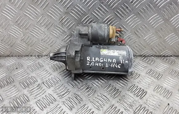 Renault Laguna III Starter motor 8200568535e