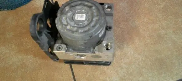 Volkswagen Golf VII ABS Pump 5Q0614517K 10022002474