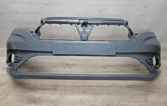 Dacia Sandero III Front bumper 620228531R