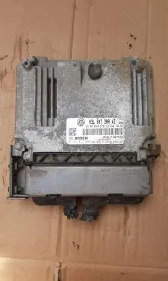 Volkswagen PASSAT B7 Engine control unit/module 03L907309AE 0281017946
