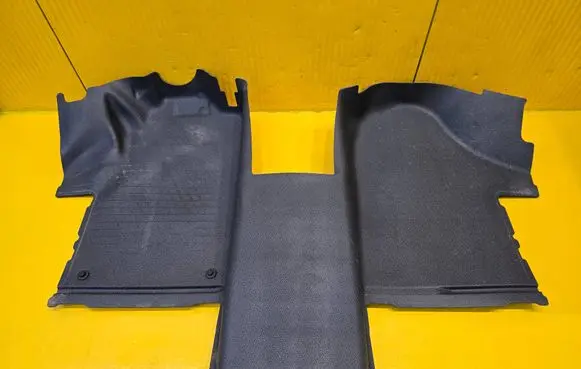 Mercedes-Benz Vito Viano W447 Front floor carpet liner A4476840102