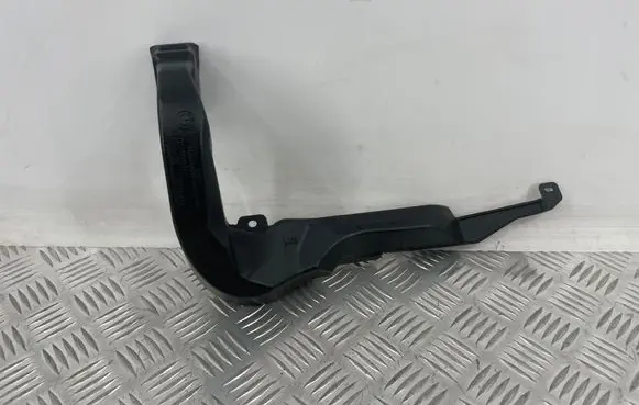 BMW iX2 (U10) Cabin air duct channel 9496555 2589946X 19715410