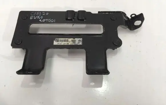 KIA Ceed Other engine part 3910304CD0
