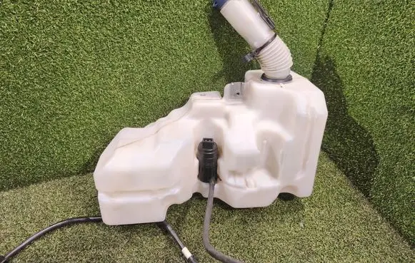 Peugeot Boxer Windshield washer fluid reservoir/tank 1397163080