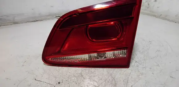 Volkswagen PASSAT B7 Tailgate rear/tail lights 3AE945094D 90004896