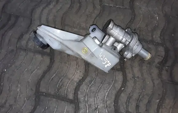 Nissan X-Trail T31 Master brake cylinder 0204223192