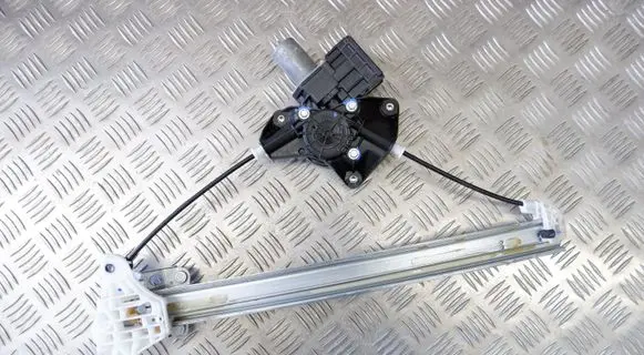 Toyota Yaris Cross Front door window regulator with motor 857100D540