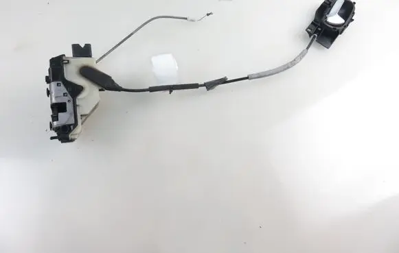 Citroen C4 II Front door lock 