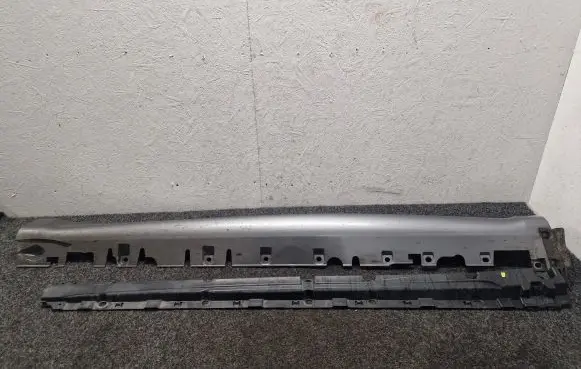 BMW X5 F15 Sill 8054033