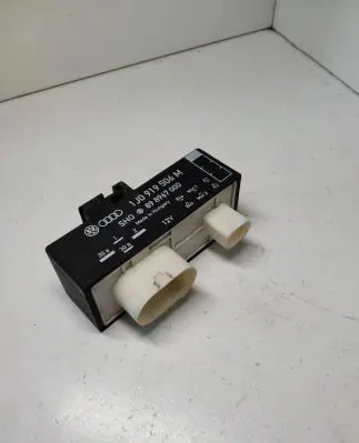Coolant fan relay
