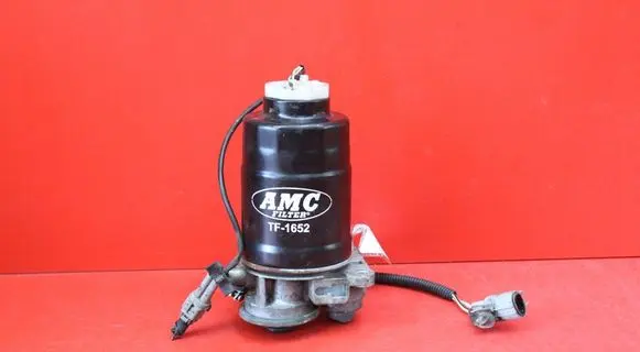 Subaru Outback Fuel filter housing 