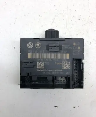 Skoda Yeti (5L) Door control unit/module 7N0959793E 7N0959793A