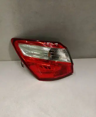 Nissan Qashqai Rear/tail lights 09114