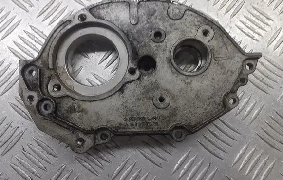 Mercedes-Benz A W168 Other cylinder head part A6680100500