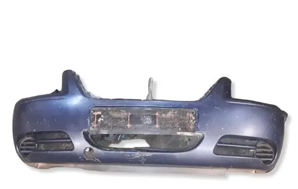 Chrysler Voyager Front bumper 
