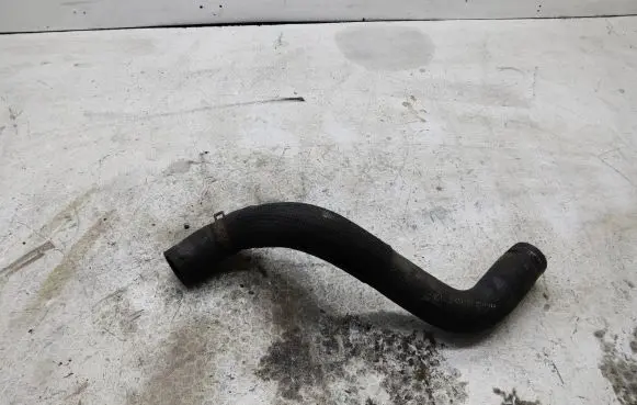Chevrolet Captiva Engine coolant pipe/hose