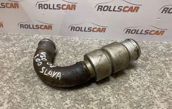Volvo V50 Engine coolant pipe/hose