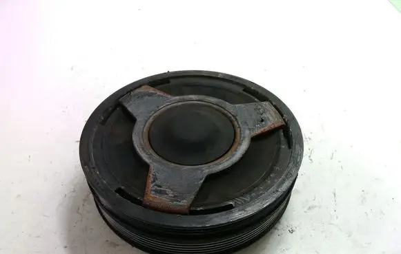 Audi A4 S4 B7 8E 8H Crankshaft pulley 059105351AC
