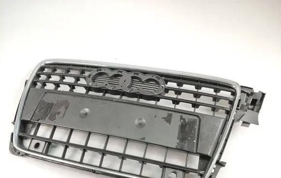Audi A3 S3 A3 Sportback 8P Front bumper upper radiator grill 