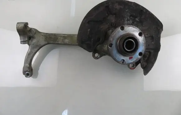 Audi A4 S4 B6 8E 8H Front wheel hub spindle knuckle 