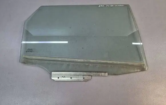 Toyota Auris E180 Rear door window glass 43R001583