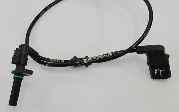 Mercedes-Benz E W213 ABS rear brake sensor A2135403805