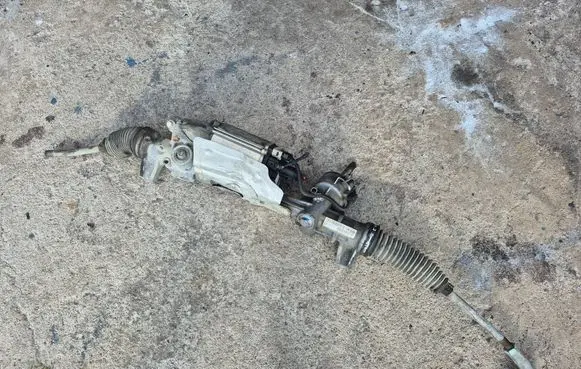 Jeep Cherokee Steering rack P05154454AH