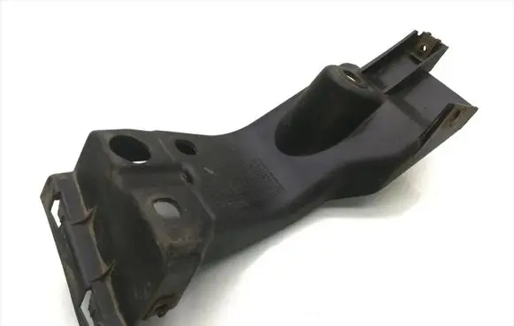 Audi A8 S8 D3 4E Front bumper mounting bracket 4E0853922D