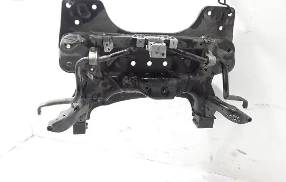 Volvo C40 Front subframe 32395141