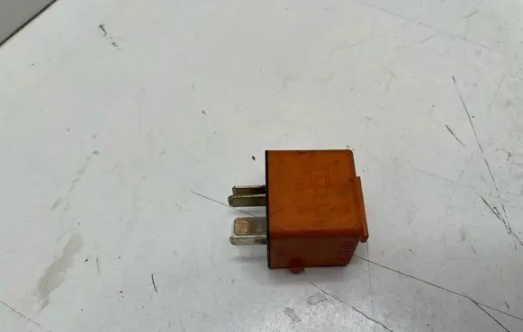 BMW 3 E46 Other relay 1378238 191072