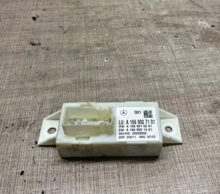Mercedes-Benz C W204 Light module LCM A1669007101 A1669021401 A1669010201