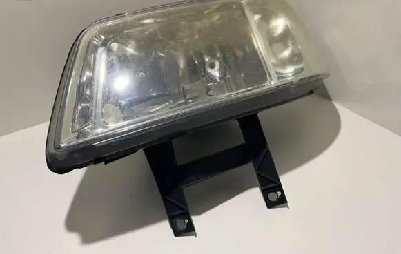 Volkswagen Transporter - Caravelle T5 Headlight/headlamp 7H1941015J 0301191301