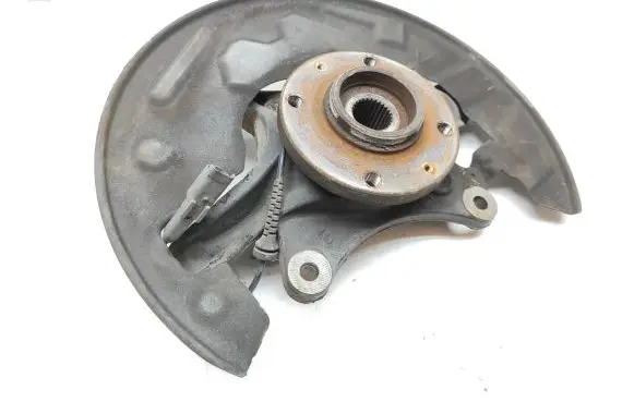 Citroen DS5 Front wheel hub
