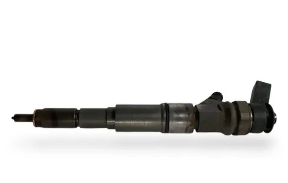BMW 5 E60 E61 Fuel injector 7794652