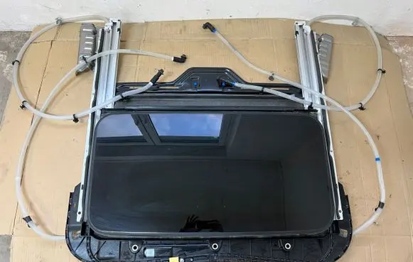 Hyundai Kona I Sunroof set 