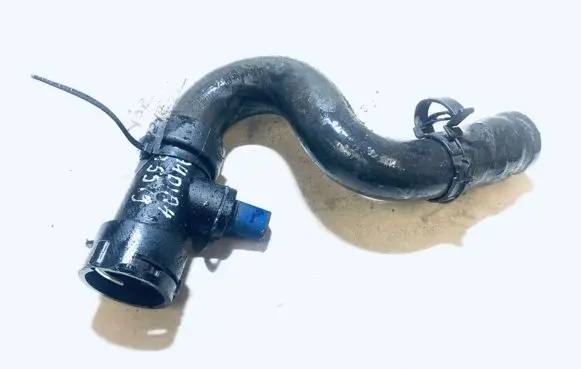 Audi A4 S4 B5 8D Engine coolant pipe/hose