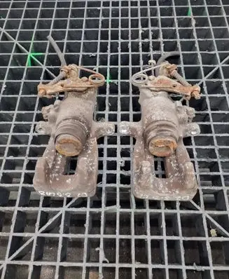 Audi A8 S8 D2 4D Rear brake caliper 4D0615423E 4D0615424E