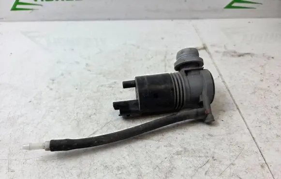 Nissan NV300 Windscreen/windshield washer pump 1024587 2103130117D