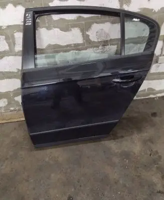 Volkswagen PASSAT B6 Rear door