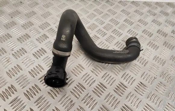 Audi Q5 SQ5 Engine coolant pipe/hose 8R0122101Q
