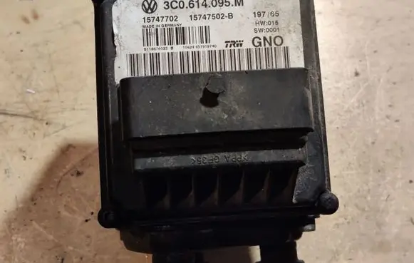 Volkswagen PASSAT B6 ABS Pump 3C0614095M