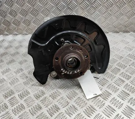 Volkswagen PASSAT B8 Front wheel hub 5Q0407258C 5Q0407254C
