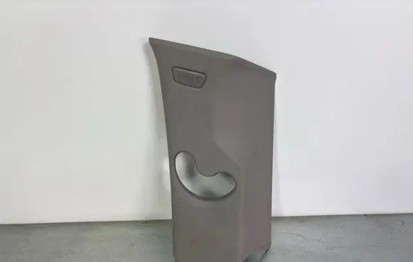 BMW 2 F46 (C) pillar trim 7329590