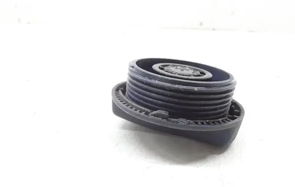 Volkswagen II LT Coolant expansion tank/reservoir cap 1J0121321B